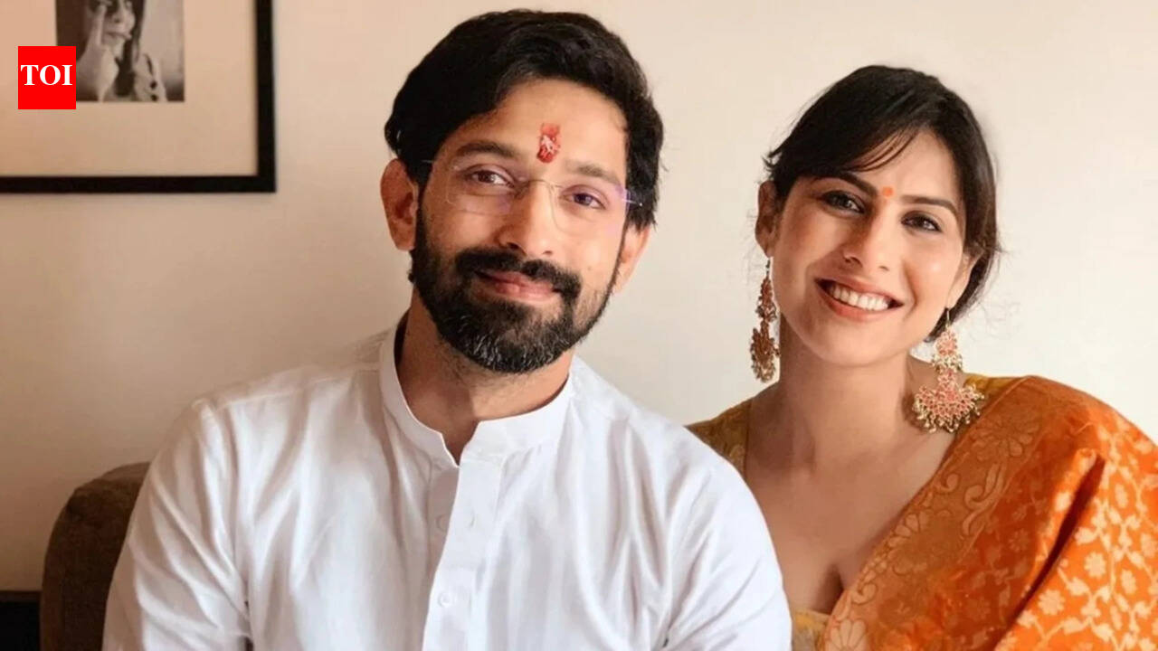 Vikrant Massey says staying friends with an ex is 'red flag': 'We are friends with our exes'