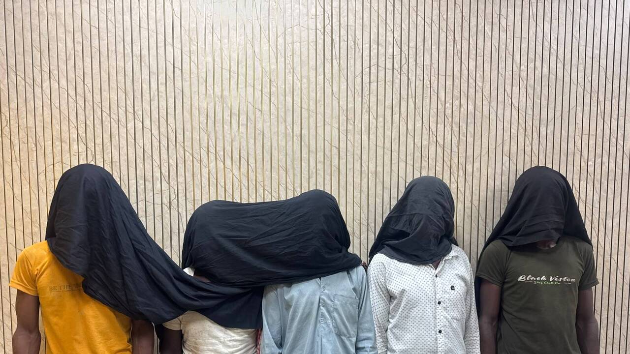 Hazaribag police nab 17 absconding accused in dist-wide raids
