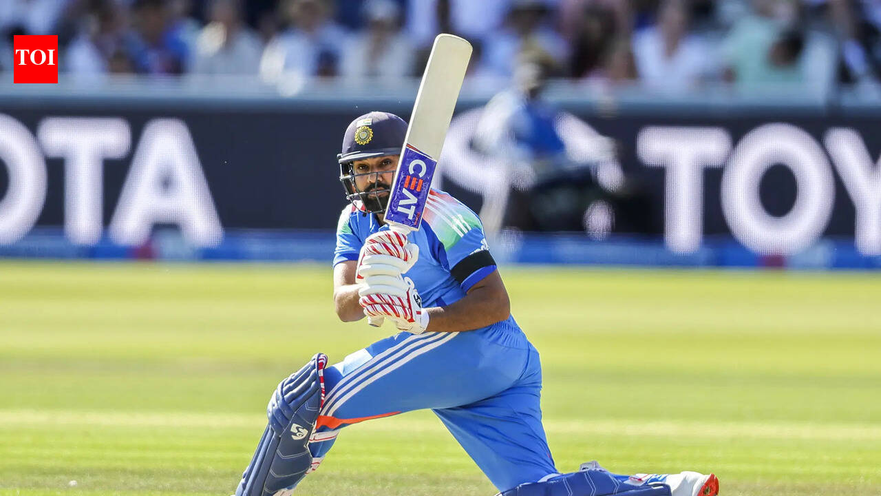 'He has shut up everybody': Ravi Shastri defends Rohit after Lord's century
