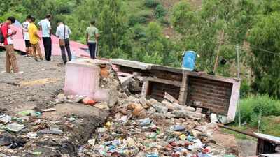 Fresh landslide kills seven in rain-ravaged Poonch, J&K toll rises to 17
