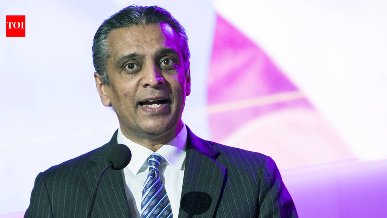FedEx CEO Raj Subramaniam grabbed the opportunity that his roommate rejected: He can't come but can I send my resume?