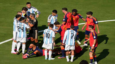 argentina-spain-wcup-soccer.jpg