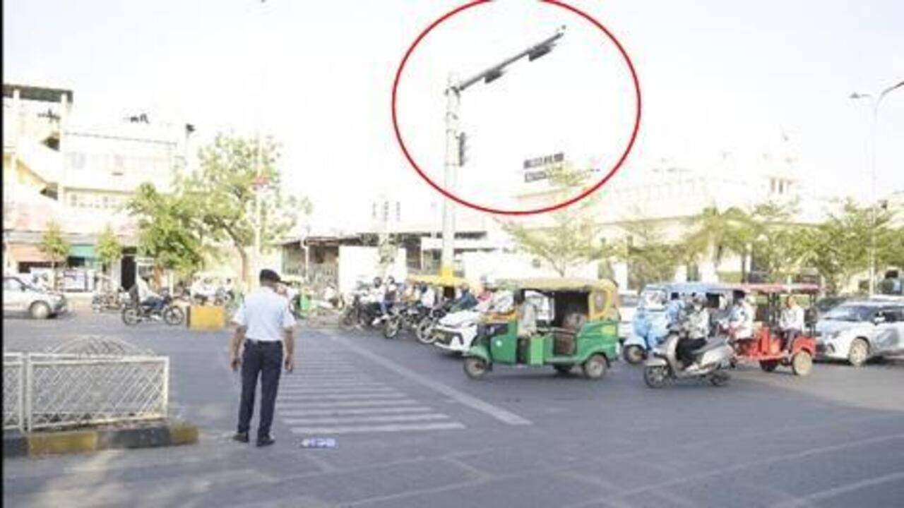NGO raises alarms over road safety deficiencies in city crossings