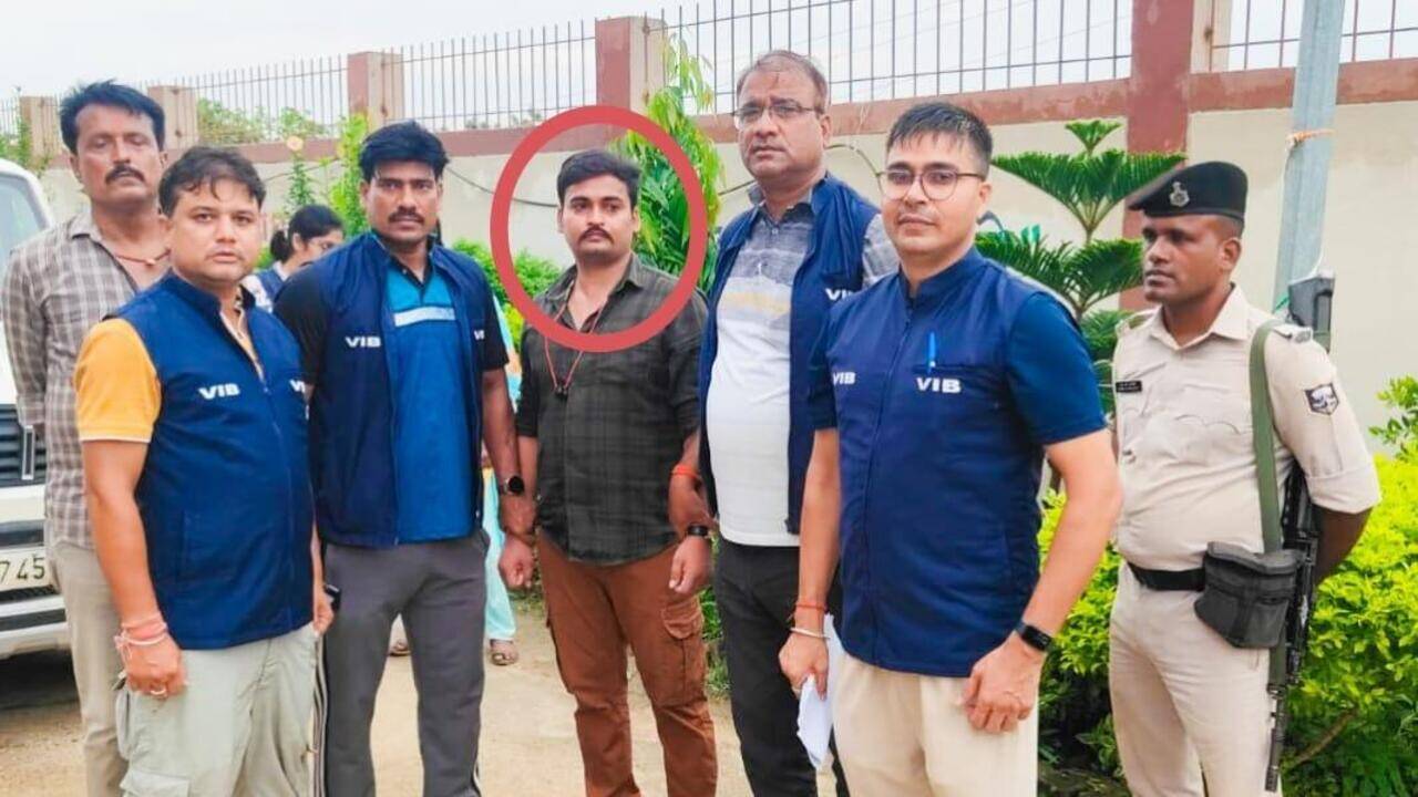 SI arrested for accepting bribe in Patna