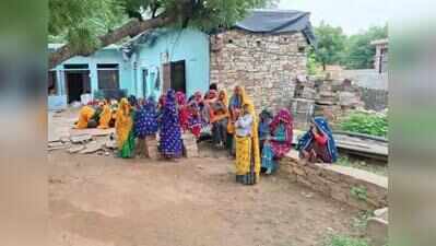 Three dead, one critical after family consumes suspected poison in Karauli dist