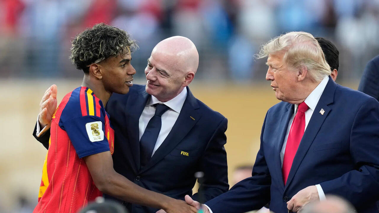 Trump said same seven words to every Spain and Argentina player after World Cup final, claims lip reader