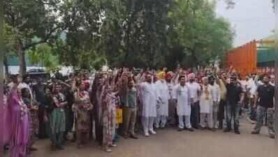 Cong protests over law & order, civic issues in Mohali