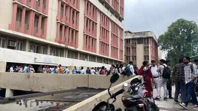 Massive fire breaks out at Jawahar Bhawan, 150 govt staff rescued