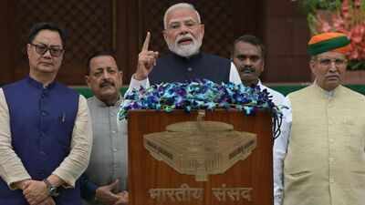 Youth full of aspirations, want country to move forward: PM Modi