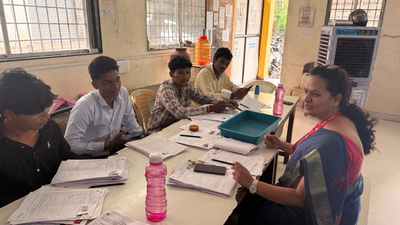 District feels need for more data-entry operators as voters' drive picks up