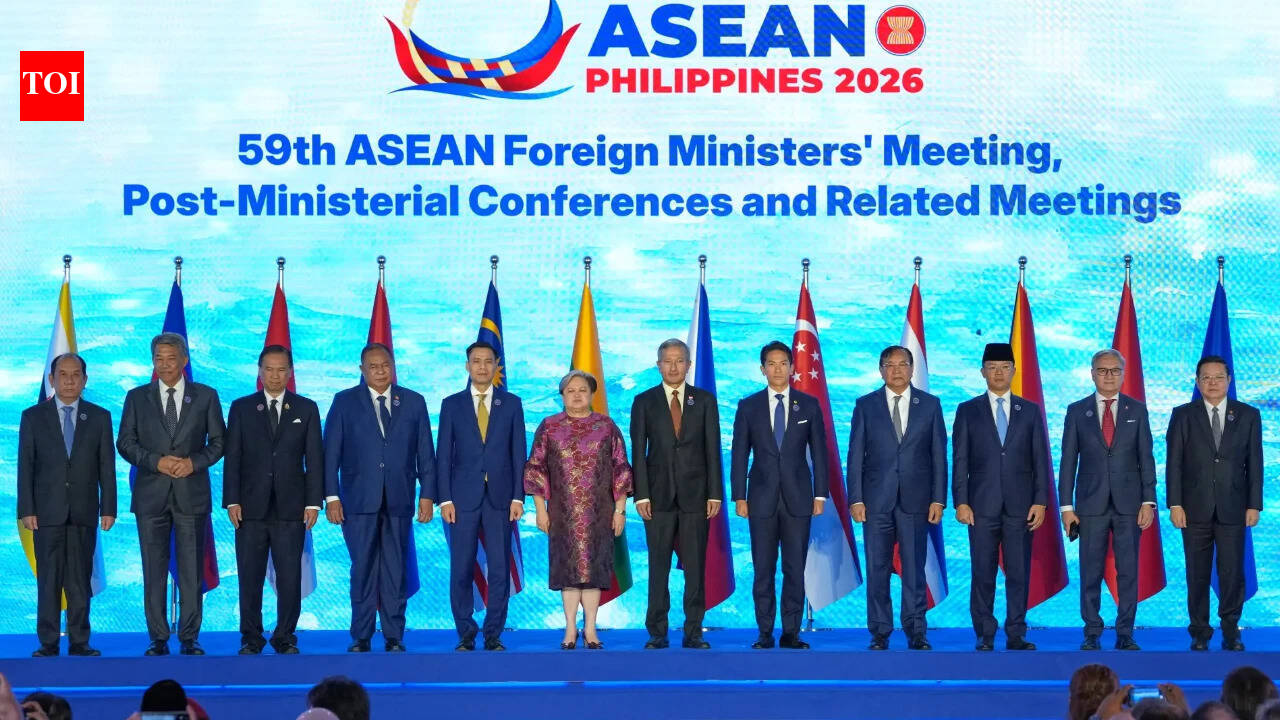 Middle East crisis, South China Sea tensions dominate ASEAN top diplomats meetings