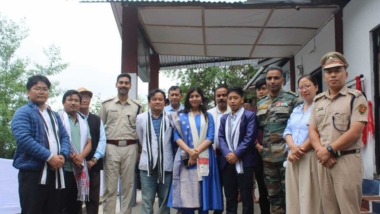 Arunachal gets police outpost-cum-library in Keyi Panyor