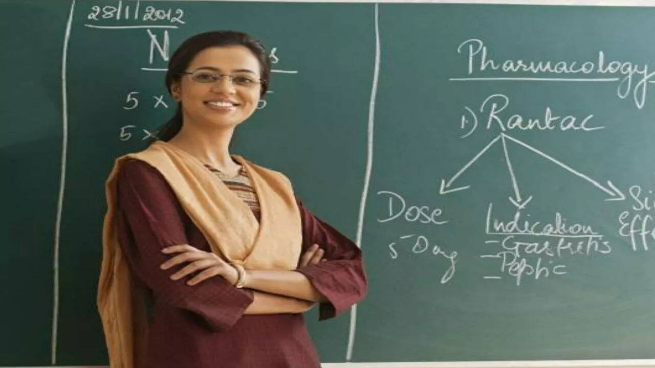 Karnataka launches year-long drive to train 65,000 teachers for bilingual classrooms