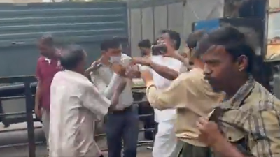 Greater Bengaluru Authority officials assaulted during anti-encroachment drive, 10 arrested