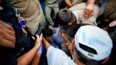 'Where are our leaders being taken?': Congress demands Rahul, Priyanka's whereabouts after detention