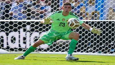 emiliano-martinez.jpg