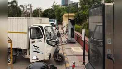 Gurgaon adds 300+ EV charging points this year, discom waives infra cost