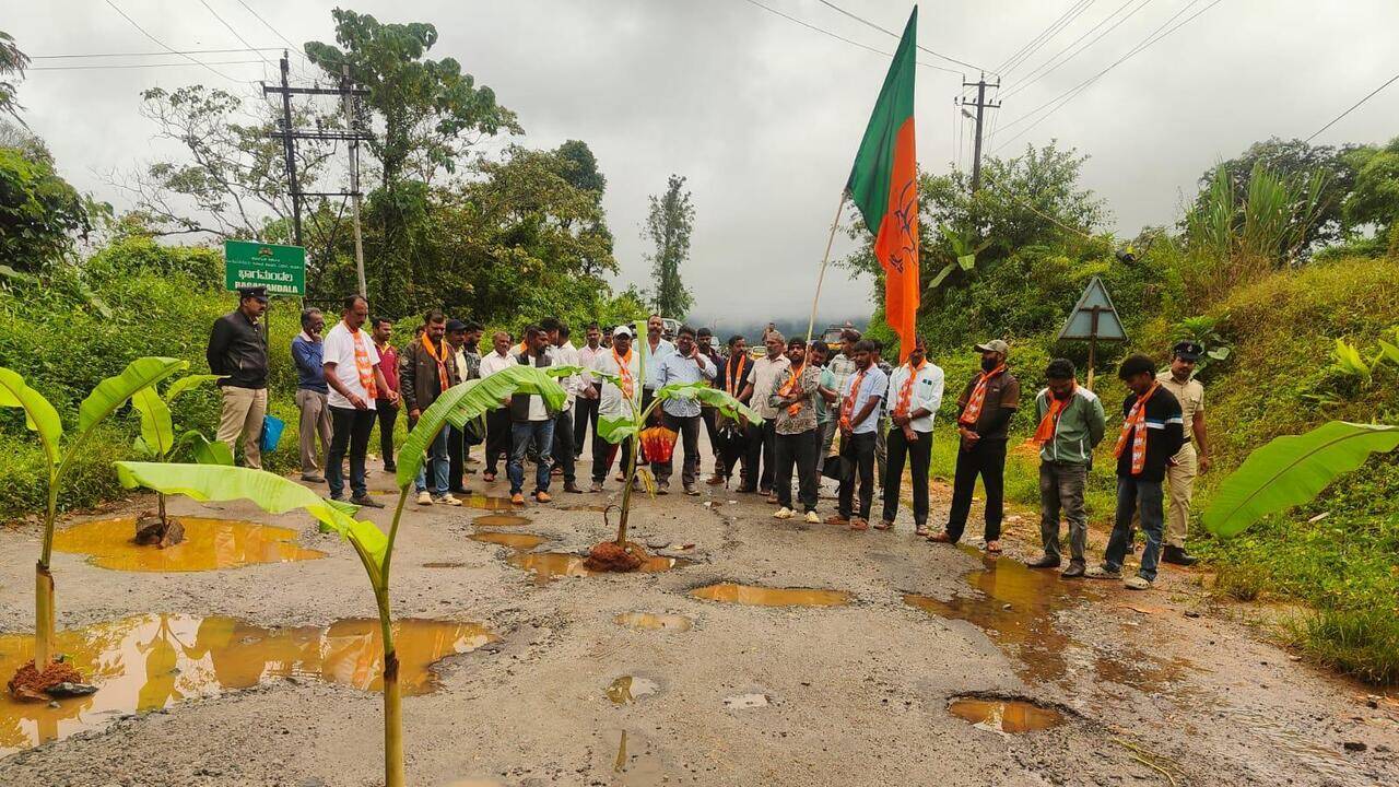 Villagers put bantest over pothole-ridden roads in Madikeri