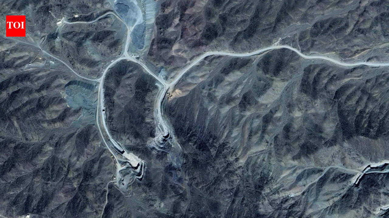 Israel says Iran moved thousands of centrifuges to Pickaxe Mountain - Report