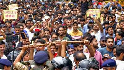 ‘This is gundagardi': Uttarakhand HC raps police for stopping man on way to CJP-led protest in Delhi