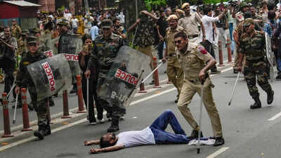 CJP's 'Sansad Chalo' march: Students recount beatings with ‘nail-fitted sticks’
