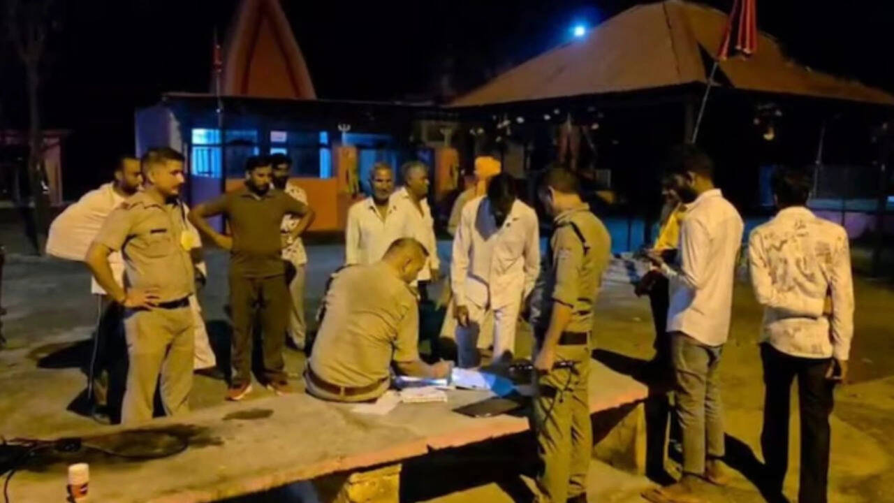 2 seers killed, buried in Haridwar temple, mahant among 4 on run