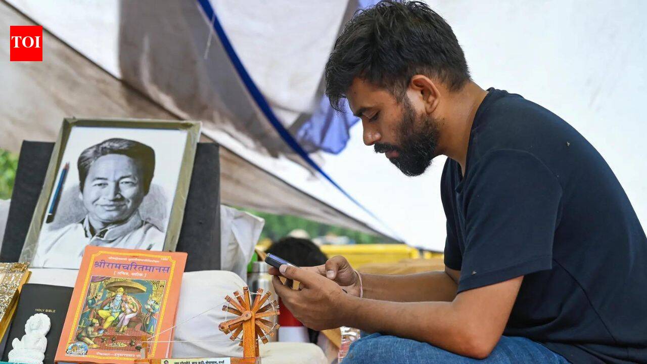 CJP founder Abhijeet Dipke to PM Modi: 'Tell the country why Dharmendra Pradhan is so important to you after so many student deaths'