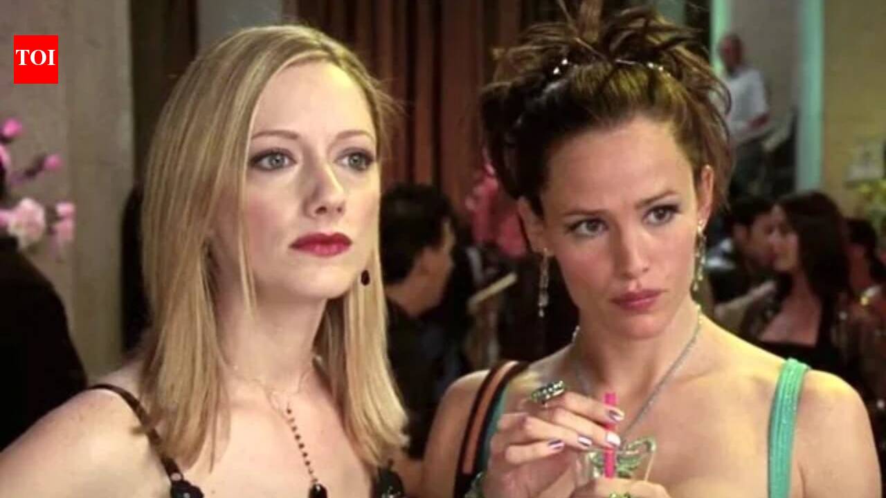 Jennifer Garner and Judy Greer reunite for '13 Going on 30' reboot shoot in Santa Monica