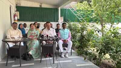 Mahtab attacks Naveen over call for Pradhan’s exit, ex-CM reiterates demand