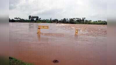 Rising rivers submerge 5 bridges in Chikodi, Nippani