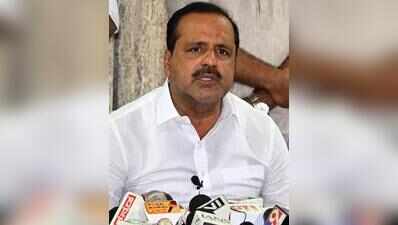 Khader slams lathicharge on NEET protesters, detention of Cong leaders
