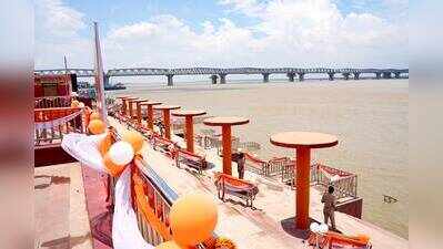 CM opens 3 revamped Ganga ghats in Patna City