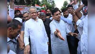 Rival BJP, Congress marches over Rahul detention trigger traffic jam in central Jaipur