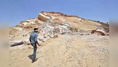 Dubious mining passes persist despite digital monitoring in Raj