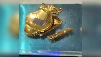 Rs 10,000 tour discount offer ends in Rs 1.1 crore gold bust at Ahmedabad international airport