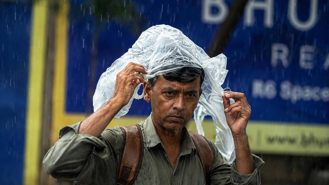 Morning showers trigger tailbacks, heavy rainfall likely on weekend in Gurgaon
