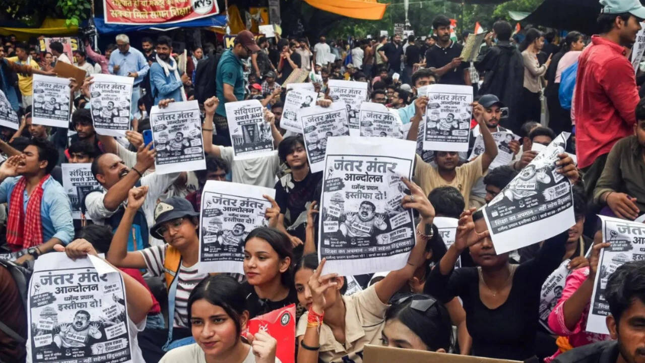 ‘My mother doesn’t know I am injured’: Protesters stand firm at Jantar Mantar