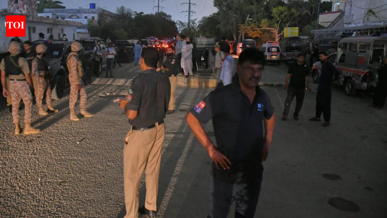 Karachi-bound bus attacked in Balochistan; 3 killed, 5 injured as curfew imposed