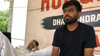 'Pushing through with painkillers': CJP founder Abhijeet Dipke falls ill, takes brief break from Jantar Mantar protest