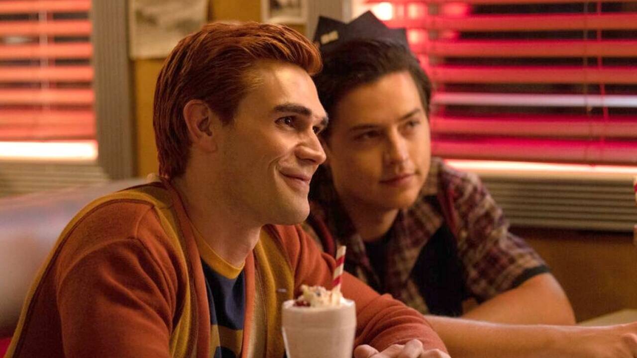 'Riverdale' star KJ Apa recalls Cole Sprouse's 'wake-up punch'