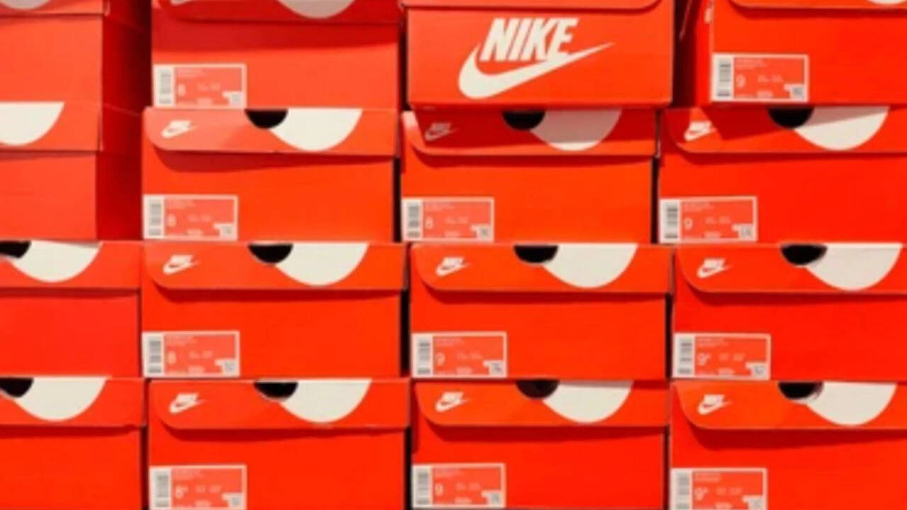 Nike employees divert $2 million in Nike shoes from a Memphis warehouse in a cargo theft scheme