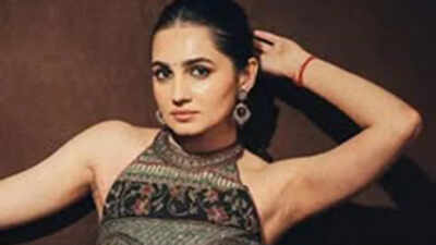 Vedika Pinto opens up about shooting intimate scenes with Vikrant Massey in 'Mussafir Cafe': 'Once you feel safe, you stop worrying'