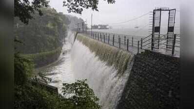 Mumbai teen drowns in Powai lake, search operation underway