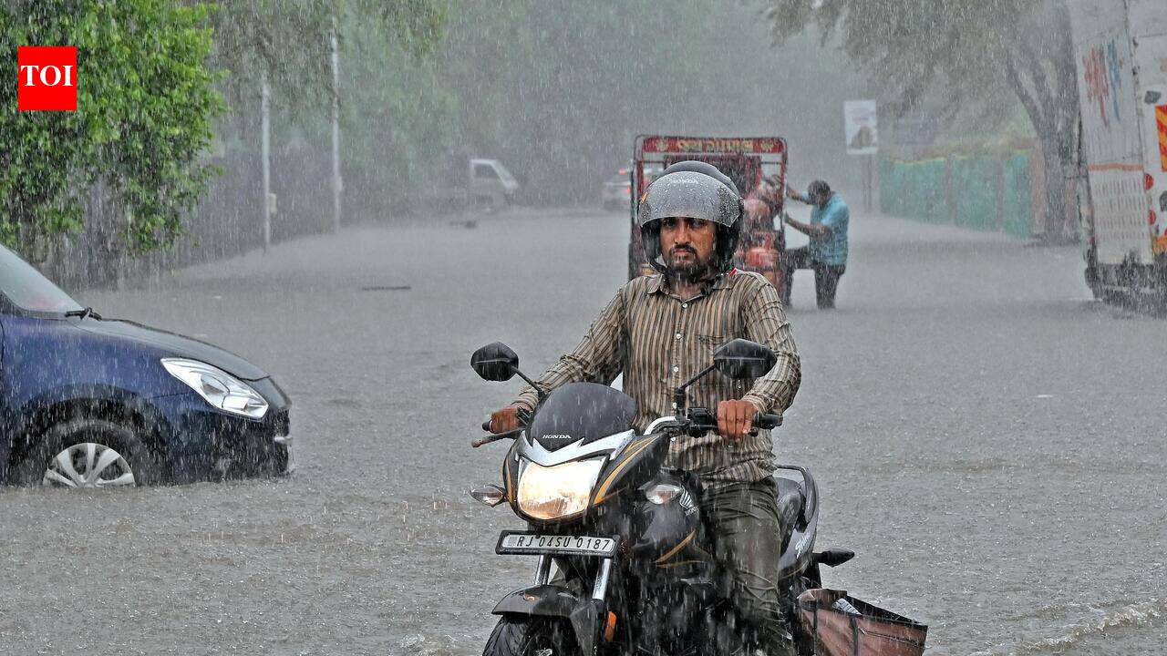 PM takes stock of rain situation