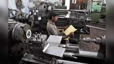 Hapless & powerless: Outage spanning hours at Pakhowal Road