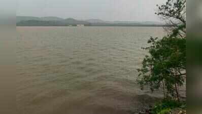 Khadakwasla hits capacity, starts water release into Mutha river, collective stock in 4 dams rises to 21.7 TMC