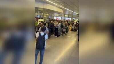 Flyers of Pune-bound IndiGo flight spend more time awaiting baggage than flying