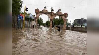 Friday forecast: Ahmedabad, state may continue to receive heavy rain