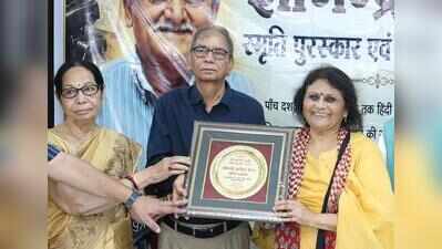 'Veterans scribes must organise skill-building workshops for jrs'