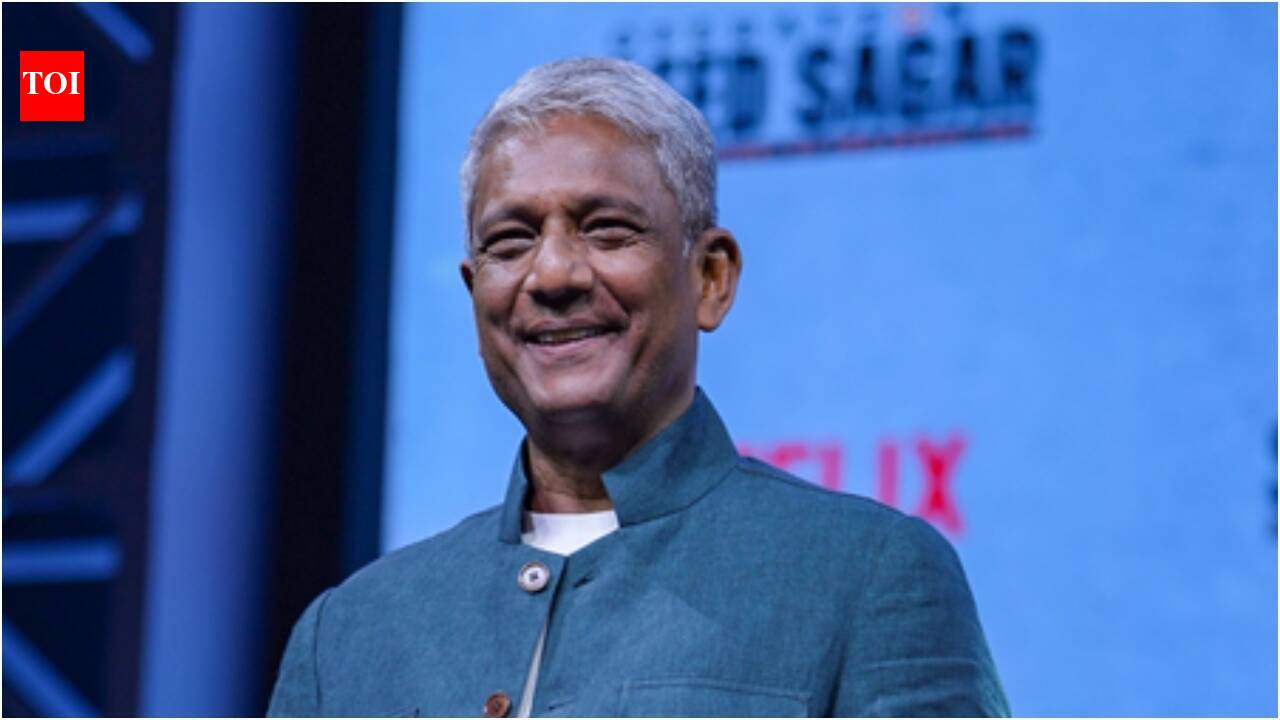 Adil Hussain compares Internet to double-edged sword, says one risks being indoctrinated by algorithm